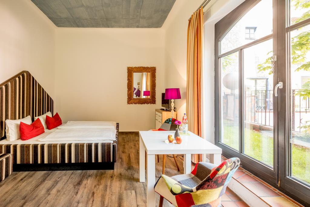 Arthotel Magdeburgo Exterior foto